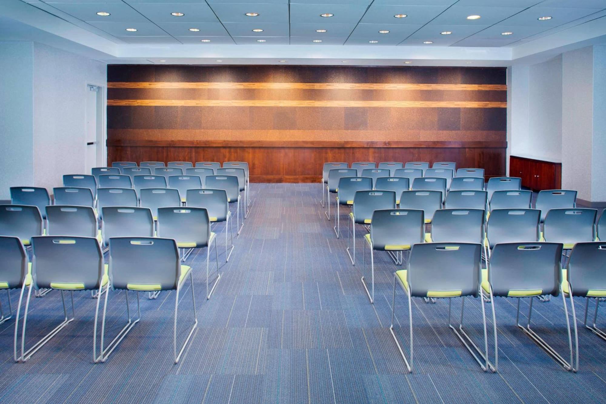 Aloft Charlotte City Center Екстер'єр фото