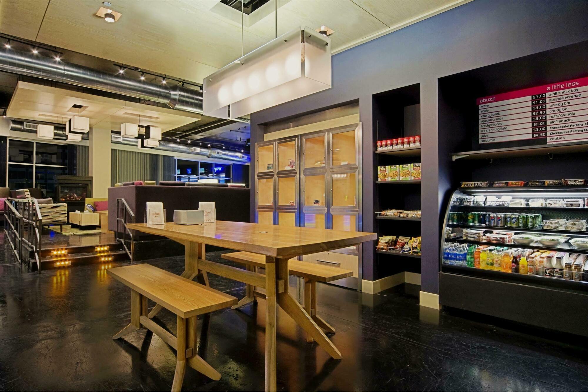 Aloft Charlotte City Center Ресторан фото